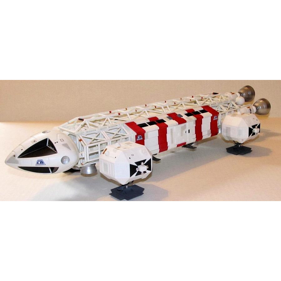 Eagle Transporter 1/48 Space 1999 Model Kit #825 by MPC