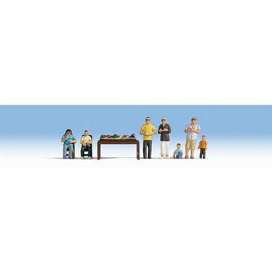 Model Railroaders w/Layout (7)