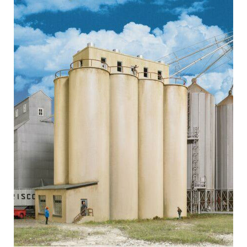 Modern Grain Head House w/Silos [HO]